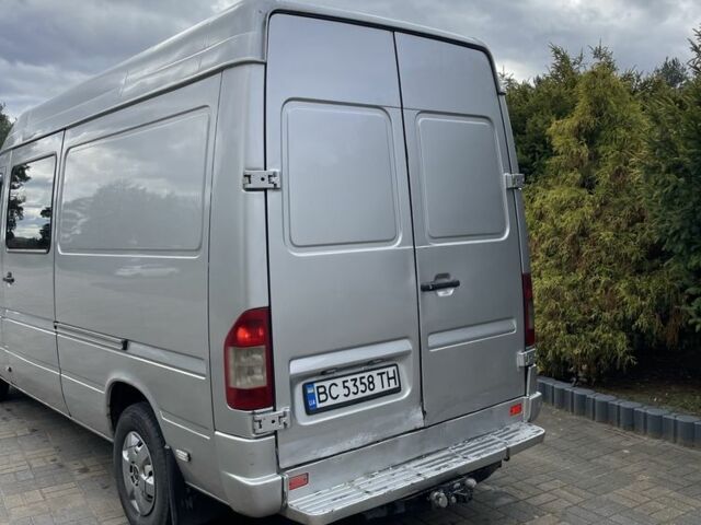 Серый Мерседес Sprinter, объемом двигателя 2.7 л и пробегом 600 тыс. км за 8200 $, фото 4 на Automoto.ua