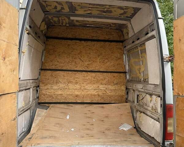 Сірий Мерседес Sprinter, об'ємом двигуна 2.15 л та пробігом 315 тис. км за 6750 $, фото 7 на Automoto.ua