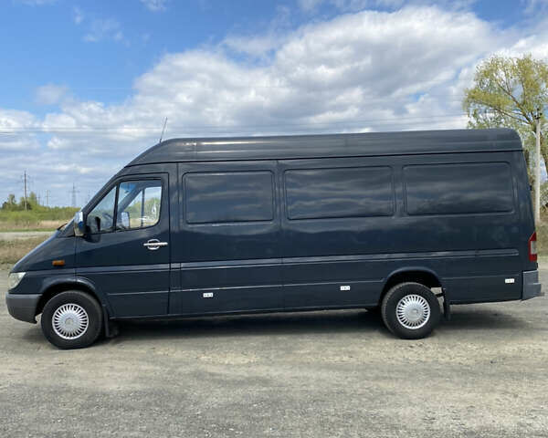 Сірий Мерседес Sprinter, об'ємом двигуна 2.1 л та пробігом 605 тис. км за 8800 $, фото 6 на Automoto.ua