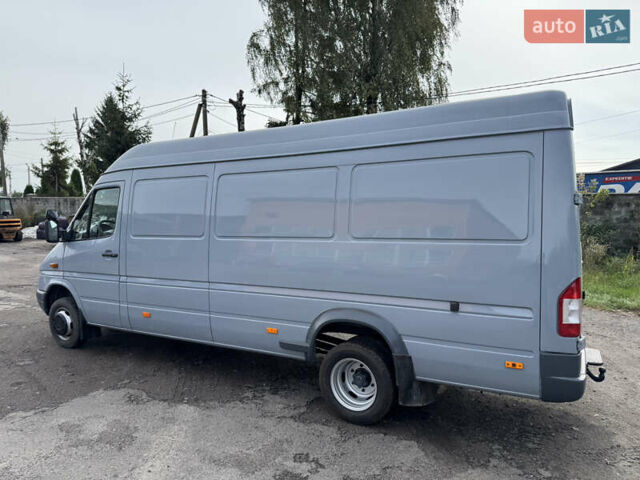 Серый Мерседес Sprinter, объемом двигателя 2.7 л и пробегом 398 тыс. км за 18500 $, фото 1 на Automoto.ua