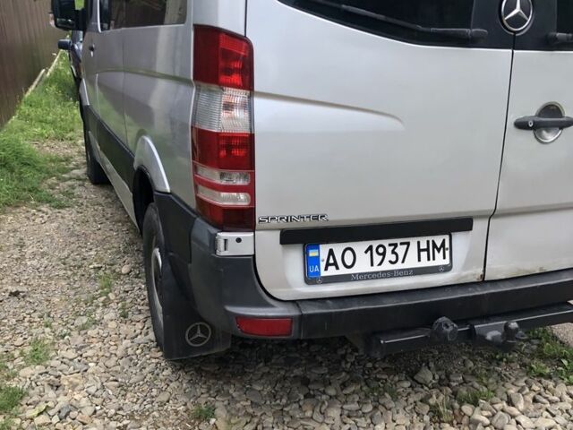 Серый Мерседес Sprinter, объемом двигателя 2.1 л и пробегом 452 тыс. км за 9150 $, фото 8 на Automoto.ua