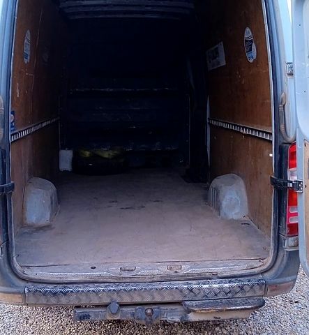 Серый Мерседес Sprinter, объемом двигателя 2.1 л и пробегом 0 тыс. км за 6000 $, фото 1 на Automoto.ua