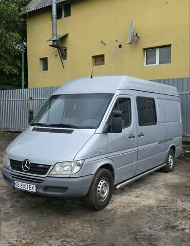 Сірий Мерседес Sprinter, об'ємом двигуна 2.7 л та пробігом 412 тис. км за 13000 $, фото 1 на Automoto.ua