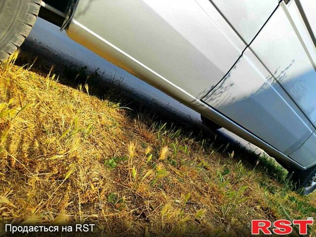 Сірий Мерседес Sprinter, об'ємом двигуна 2.1 л та пробігом 400 тис. км за 9000 $, фото 2 на Automoto.ua