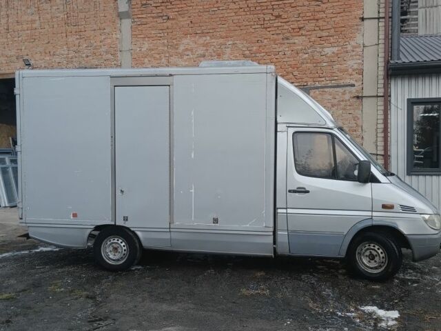Сірий Мерседес Sprinter, об'ємом двигуна 2.2 л та пробігом 340 тис. км за 7500 $, фото 3 на Automoto.ua