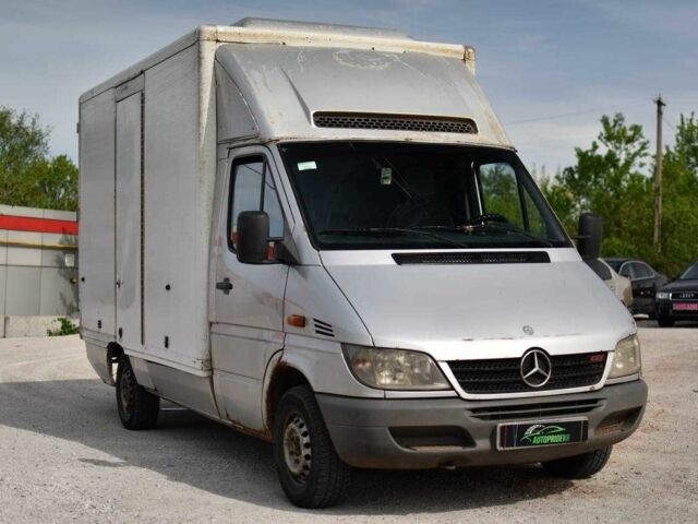Серый Мерседес Sprinter, объемом двигателя 2.2 л и пробегом 620 тыс. км за 7150 $, фото 1 на Automoto.ua