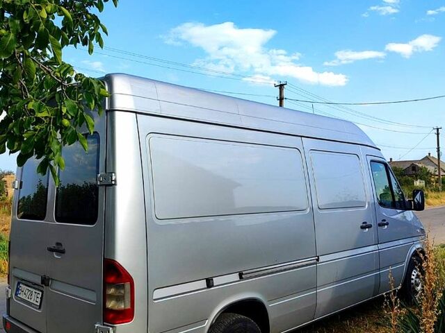 Сірий Мерседес Sprinter, об'ємом двигуна 2.1 л та пробігом 400 тис. км за 9000 $, фото 5 на Automoto.ua