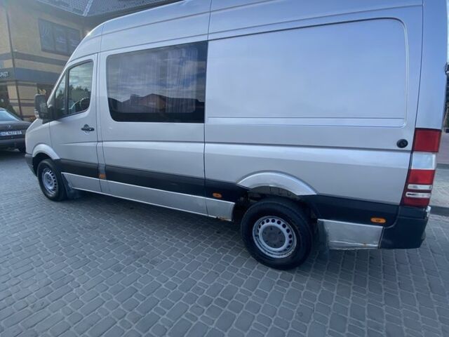 Сірий Мерседес Sprinter, об'ємом двигуна 2.1 л та пробігом 730 тис. км за 8500 $, фото 3 на Automoto.ua