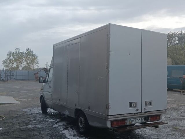 Сірий Мерседес Sprinter, об'ємом двигуна 2.2 л та пробігом 340 тис. км за 7500 $, фото 5 на Automoto.ua