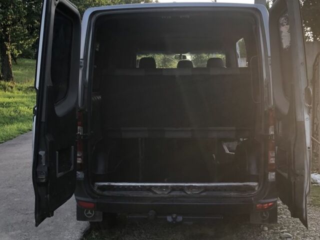 Серый Мерседес Sprinter, объемом двигателя 2.1 л и пробегом 452 тыс. км за 9150 $, фото 12 на Automoto.ua