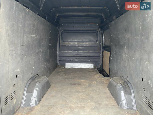 Сірий Мерседес Sprinter, об'ємом двигуна 2.15 л та пробігом 400 тис. км за 9950 $, фото 9 на Automoto.ua