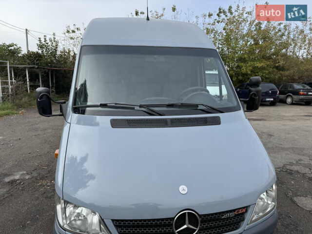 Серый Мерседес Sprinter, объемом двигателя 2.7 л и пробегом 398 тыс. км за 18500 $, фото 6 на Automoto.ua