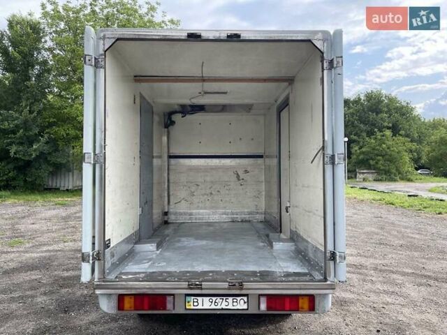 Серый Мерседес Sprinter, объемом двигателя 2.2 л и пробегом 582 тыс. км за 9500 $, фото 13 на Automoto.ua