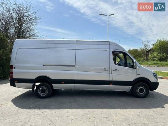 Сірий Мерседес Sprinter, об'ємом двигуна 3 л та пробігом 425 тис. км за 16950 $, фото 3 на Automoto.ua