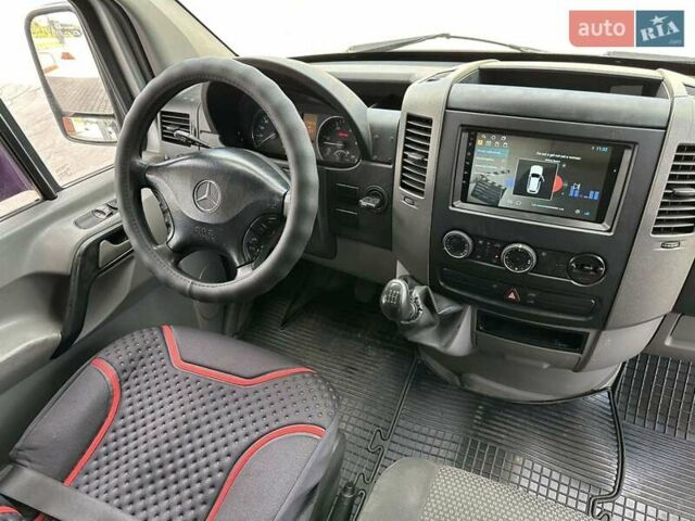 Сірий Мерседес Sprinter, об'ємом двигуна 3 л та пробігом 425 тис. км за 16950 $, фото 9 на Automoto.ua
