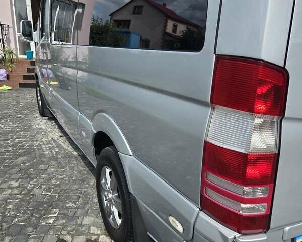 Серый Мерседес Sprinter, объемом двигателя 3 л и пробегом 570 тыс. км за 17000 $, фото 15 на Automoto.ua