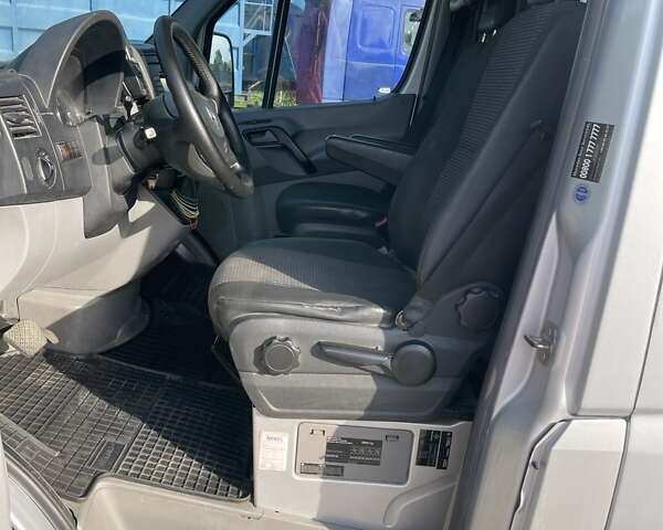 Серый Мерседес Sprinter, объемом двигателя 2.99 л и пробегом 350 тыс. км за 15500 $, фото 19 на Automoto.ua