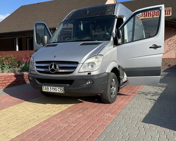 Серый Мерседес Sprinter, объемом двигателя 2.99 л и пробегом 350 тыс. км за 15500 $, фото 10 на Automoto.ua