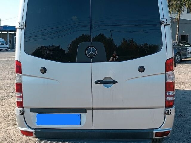 Сірий Мерседес Sprinter, об'ємом двигуна 3 л та пробігом 480 тис. км за 13999 $, фото 2 на Automoto.ua
