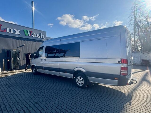 Серый Мерседес Sprinter, объемом двигателя 3 л и пробегом 500 тыс. км за 13800 $, фото 5 на Automoto.ua