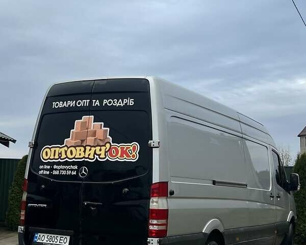 Серый Мерседес Sprinter, объемом двигателя 2.15 л и пробегом 420 тыс. км за 9400 $, фото 11 на Automoto.ua