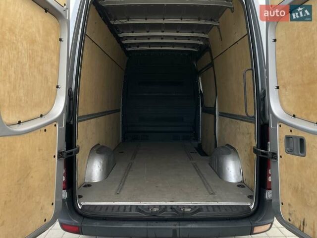 Сірий Мерседес Sprinter, об'ємом двигуна 3 л та пробігом 311 тис. км за 11606 $, фото 6 на Automoto.ua