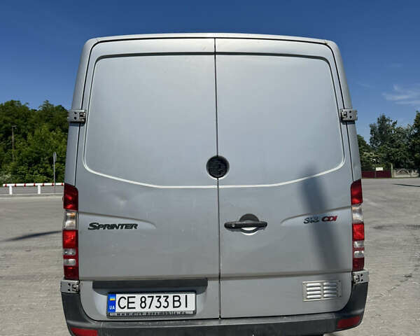 Серый Мерседес Sprinter, объемом двигателя 2.2 л и пробегом 520 тыс. км за 8200 $, фото 10 на Automoto.ua