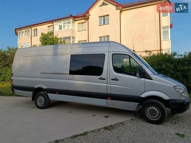 Серый Мерседес Sprinter, объемом двигателя 3 л и пробегом 4 тыс. км за 17200 $, фото 4 на Automoto.ua