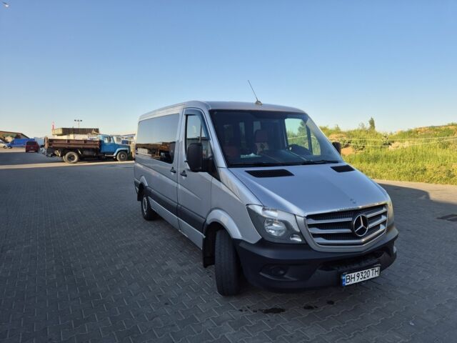 Серый Мерседес Sprinter, объемом двигателя 0 л и пробегом 540 тыс. км за 12400 $, фото 3 на Automoto.ua