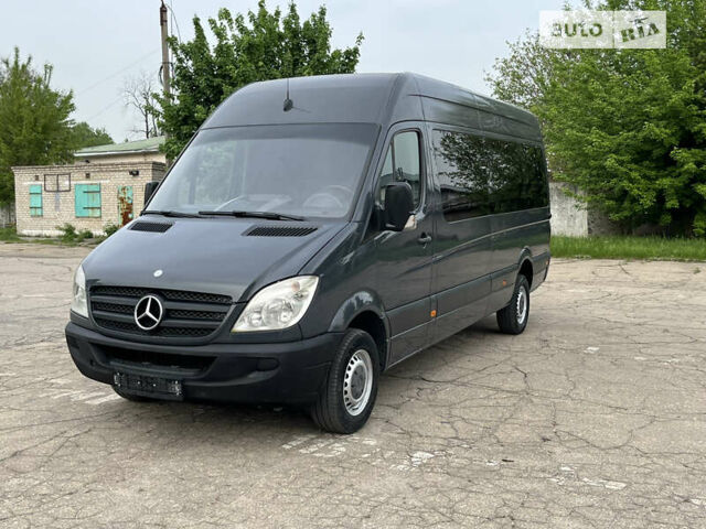 Сірий Мерседес Sprinter, об'ємом двигуна 2.2 л та пробігом 280 тис. км за 10500 $, фото 1 на Automoto.ua