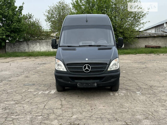 Сірий Мерседес Sprinter, об'ємом двигуна 2.2 л та пробігом 280 тис. км за 10500 $, фото 2 на Automoto.ua