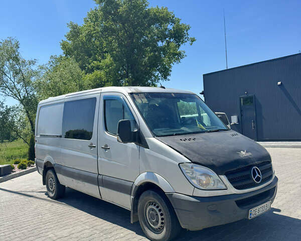 Серый Мерседес Sprinter, объемом двигателя 2.2 л и пробегом 520 тыс. км за 8200 $, фото 1 на Automoto.ua