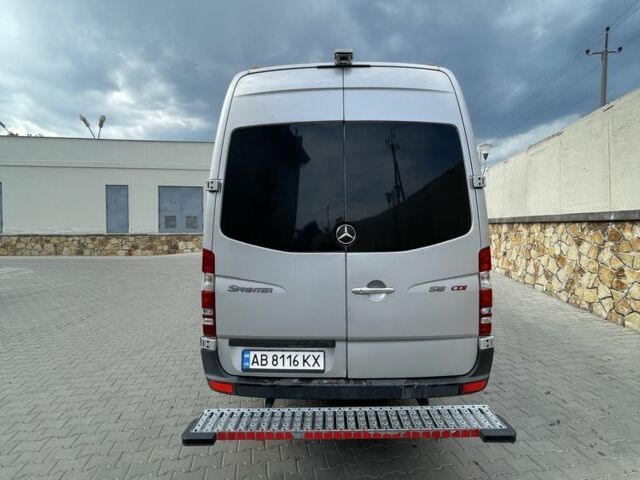 Серый Мерседес Sprinter, объемом двигателя 3 л и пробегом 540 тыс. км за 20000 $, фото 6 на Automoto.ua