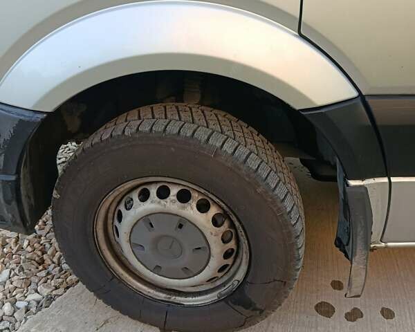 Серый Мерседес Sprinter, объемом двигателя 3 л и пробегом 4 тыс. км за 17200 $, фото 5 на Automoto.ua