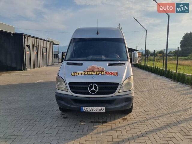 Серый Мерседес Sprinter, объемом двигателя 2.15 л и пробегом 420 тыс. км за 9400 $, фото 45 на Automoto.ua