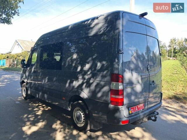 Серый Мерседес Sprinter, объемом двигателя 2.99 л и пробегом 317 тыс. км за 17300 $, фото 6 на Automoto.ua