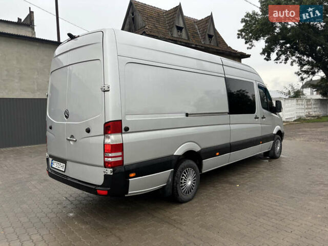 Сірий Мерседес Sprinter, об'ємом двигуна 3.2 л та пробігом 320 тис. км за 18900 $, фото 5 на Automoto.ua