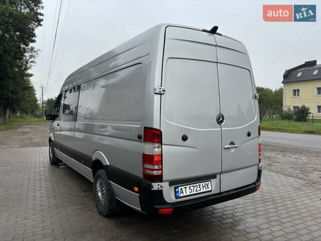 Сірий Мерседес Sprinter, об'ємом двигуна 3.2 л та пробігом 320 тис. км за 18900 $, фото 7 на Automoto.ua