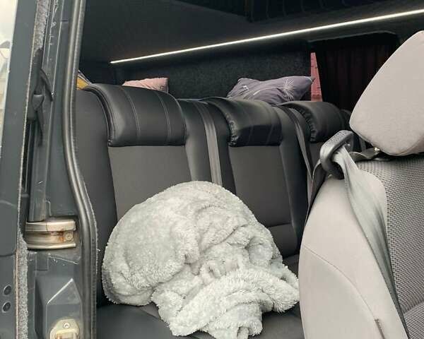 Серый Мерседес Sprinter, объемом двигателя 2.14 л и пробегом 600 тыс. км за 20000 $, фото 6 на Automoto.ua