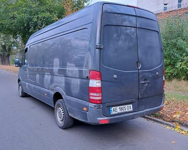 Сірий Мерседес Sprinter, об'ємом двигуна 2.14 л та пробігом 630 тис. км за 8500 $, фото 4 на Automoto.ua