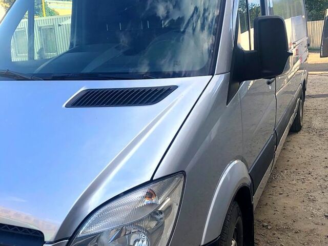 Сірий Мерседес Sprinter, об'ємом двигуна 2.1 л та пробігом 280 тис. км за 15300 $, фото 2 на Automoto.ua
