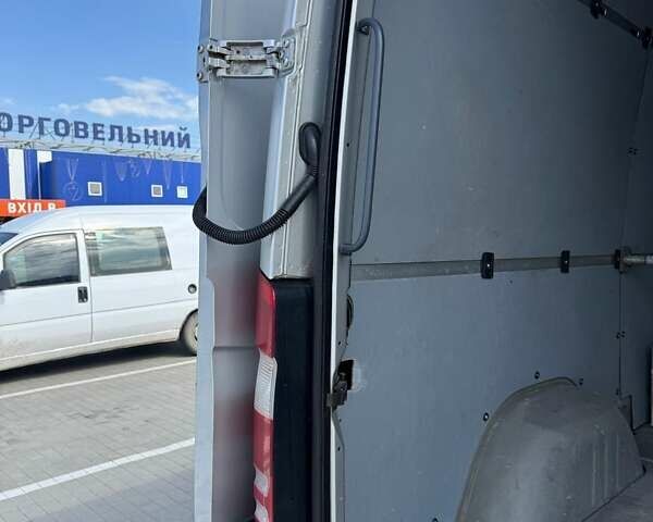 Сірий Мерседес Sprinter, об'ємом двигуна 2.99 л та пробігом 574 тис. км за 22500 $, фото 114 на Automoto.ua