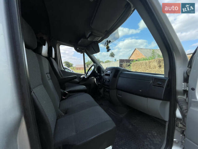 Серый Мерседес Sprinter, объемом двигателя 2.14 л и пробегом 578 тыс. км за 11800 $, фото 11 на Automoto.ua