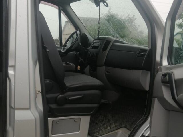 Серый Мерседес Sprinter, объемом двигателя 2 л и пробегом 400 тыс. км за 16300 $, фото 6 на Automoto.ua