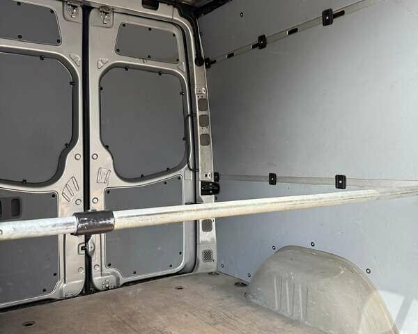 Сірий Мерседес Sprinter, об'ємом двигуна 2.99 л та пробігом 574 тис. км за 22500 $, фото 126 на Automoto.ua
