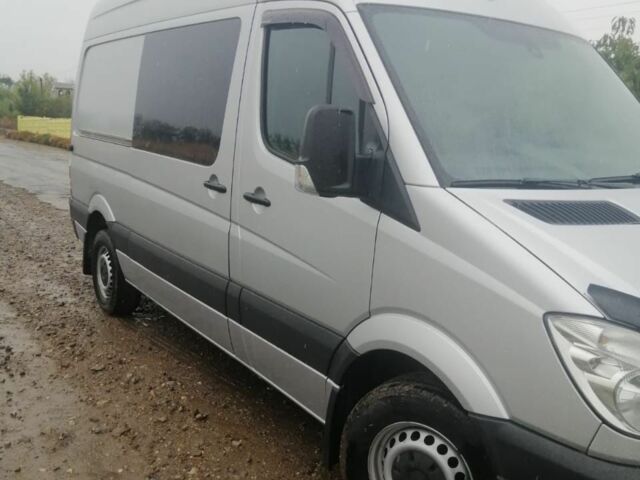Серый Мерседес Sprinter, объемом двигателя 2 л и пробегом 400 тыс. км за 16300 $, фото 1 на Automoto.ua