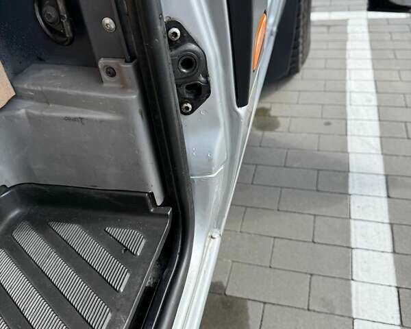 Сірий Мерседес Sprinter, об'ємом двигуна 2.99 л та пробігом 574 тис. км за 22500 $, фото 50 на Automoto.ua