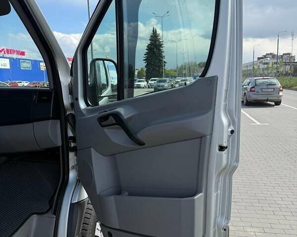 Сірий Мерседес Sprinter, об'ємом двигуна 2.99 л та пробігом 574 тис. км за 22500 $, фото 32 на Automoto.ua