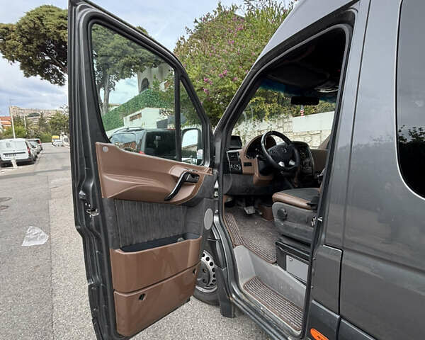 Серый Мерседес Sprinter, объемом двигателя 3 л и пробегом 3 тыс. км за 36148 $, фото 4 на Automoto.ua