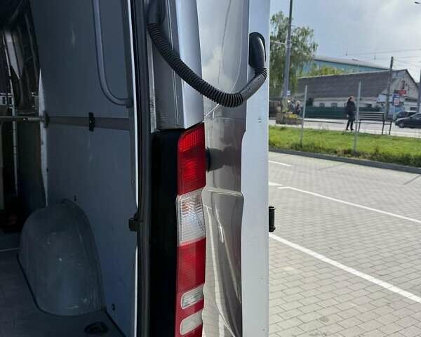 Сірий Мерседес Sprinter, об'ємом двигуна 2.99 л та пробігом 574 тис. км за 22500 $, фото 40 на Automoto.ua